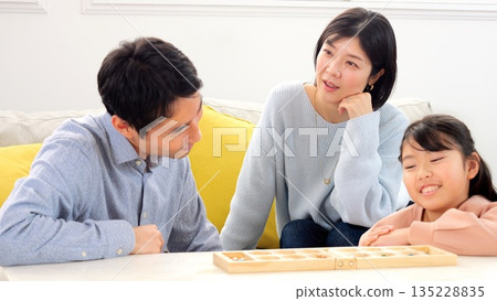 Family table game brain training conversation image 135228835