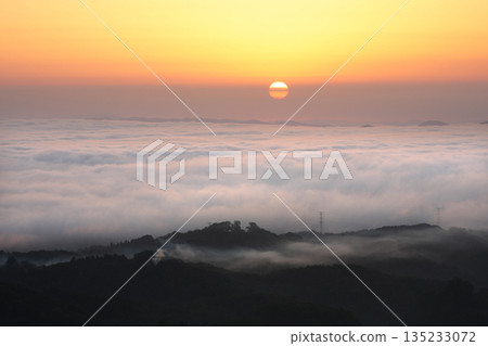 晨曦、日出和雲海 474 135233072