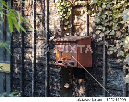 Old mailbox in an abandoned house Old mailbox in an abandoned house 135233099