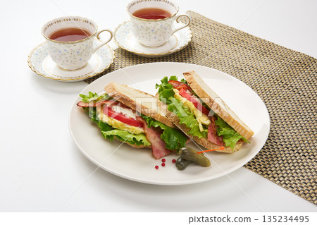 Sandwich Sandwich 135234495