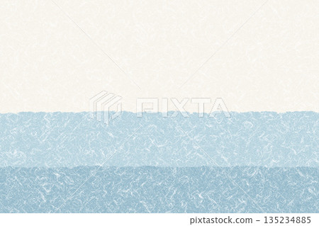 朦朧的淺藍色三層日式紙背景，日式設計材料，帶有剪紙紋理和邊緣。 135234885
