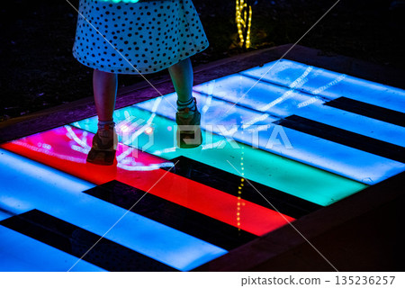 organ player 135236257