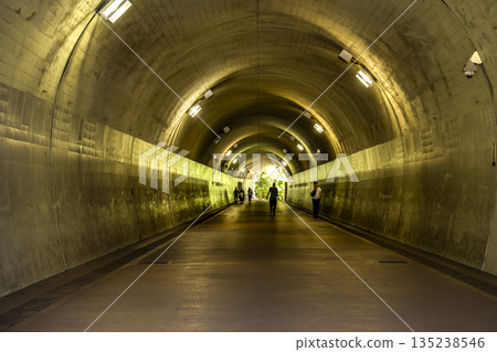 Urban landscape of Yokohama City Tammachi Station Takashimayama Tunnel Urban landscape of Yokohama City Tammachi Station Takashimayama Tunnel 135238546