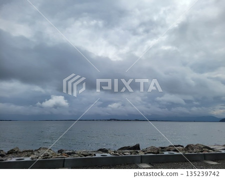 The sea around Mihonoseki 202210 (2) 135239742