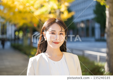 美麗的女人肖像 美麗的女人肖像 135240185
