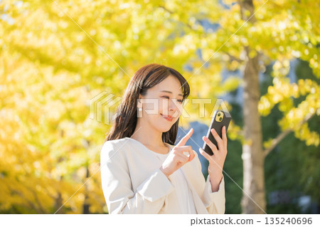 美麗的女人肖像 135240696
