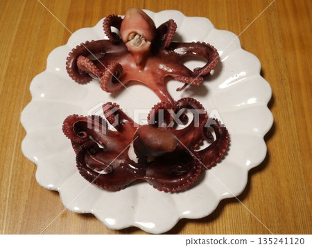 我把章魚煮了。 135241120