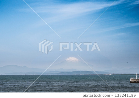 從江之島看到的富士山 135241189