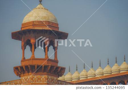 Taj Mahal Great Tower Gate (Agra, India) 135244095
