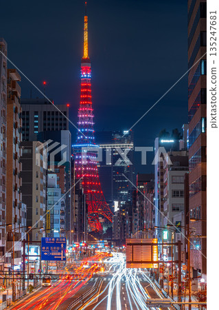 Tokyo night view: Tokyo Tower and laser beams Tokyo night view: Tokyo Tower and laser beams 135247681