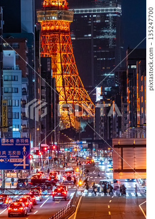 Tokyo night view: Tokyo Tower and laser beams Tokyo night view: Tokyo Tower and laser beams 135247700