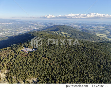 Elevated Viewpoint Surrounded By Evergreen Trees With Trails And Wildlife Preservation Signs Elevated Viewpoint Surrounded By Evergreen Trees With Trails And Wildlife Preservation Signs 135248309