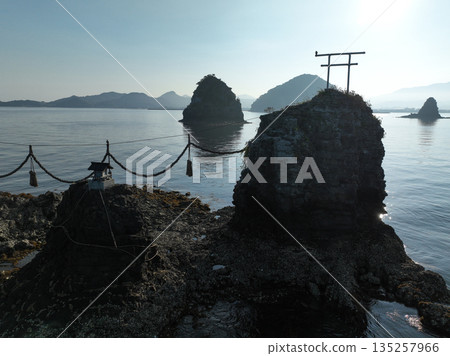 愛媛縣松山市夫妻岩 愛媛縣松山市夫妻岩 135257966