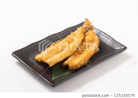 油炸半喙 油炸半喙 135258579