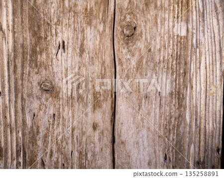 Old wood 135258891