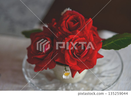 Red roses on table. High angle view. 135259044