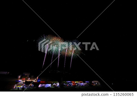 秋田縣夜空和煙火 135260065