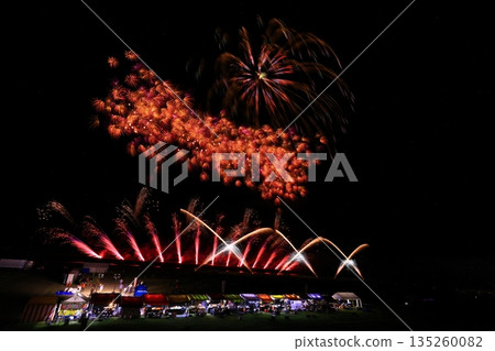 秋田縣夜空和煙火 秋田縣夜空和煙火 135260082