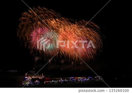 秋田縣夜空和煙火 秋田縣夜空和煙火 135260100