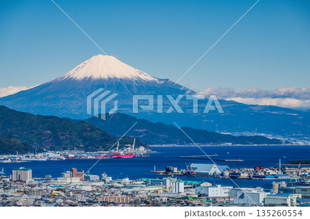 Suruga Bay and Mount Fuji from Nihon-daira, Shizuoka Prefecture 135260554