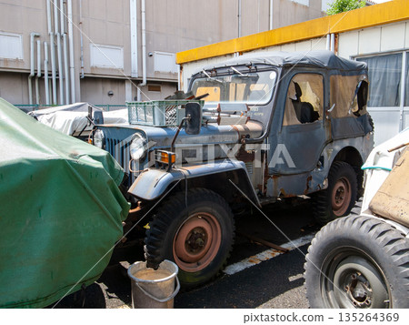 Abandoned car Abandoned car 135264369