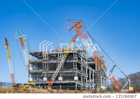 Construction site large crane 135266907