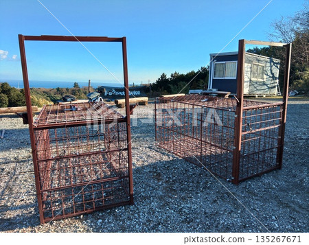 箱式陷阱與海洋 135267671