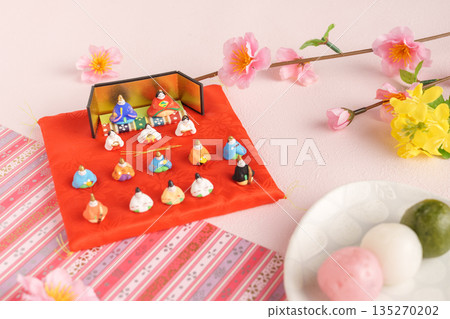 女兒節 | 桃花、油菜花和三色粽子 135270202