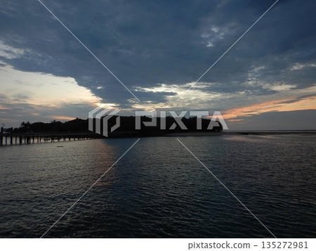 綠島多雲日出 綠島多雲日出 135272981