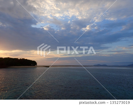 綠島多雲日出 綠島多雲日出 135273019