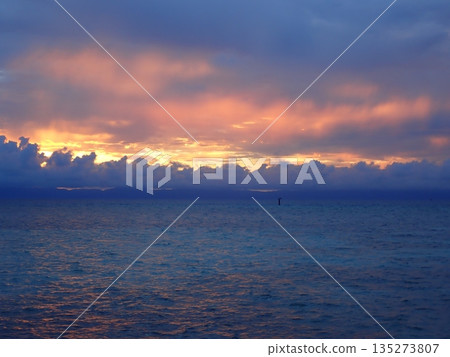 凱恩斯的日落 135273807