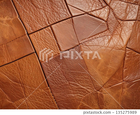 高品質的皮革工藝和豐富的皮革紋理，體現了工匠們的匠心獨運。 135275989