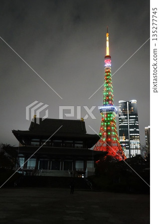 Christmas tree-colored Tokyo Tower and Zojoji Temple, December, Minato Ward 2390 135277745