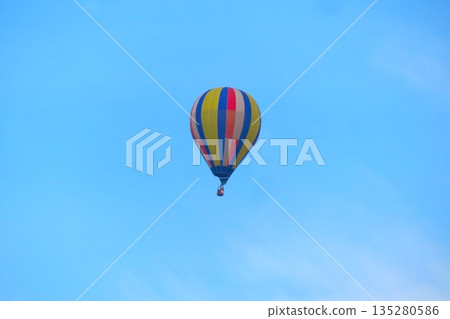 2025年薩迦國際熱氣球節 135280586