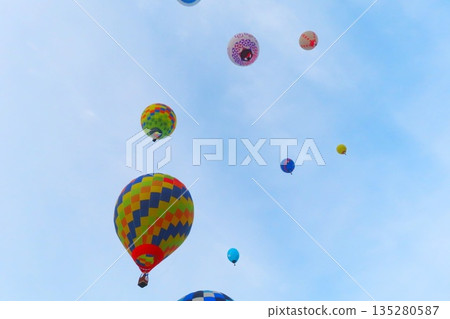 2025年薩迦國際熱氣球節 135280587