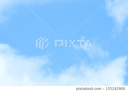 藍天白雲自由空間影像（修復照片） 135282908