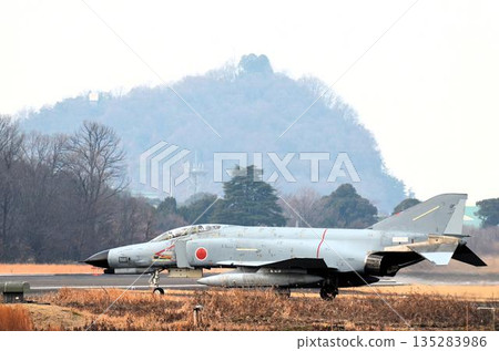 戰鬥機起飛（F-4EJ 鬼怪） 135283986