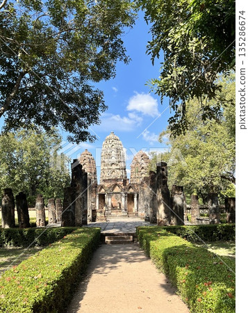 Wat Si Sawai, Sukhothai Historical Park, a World Heritage Site in Thailand 135286674
