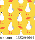 Vector seamless pattern with seagulls on the beach 135294694