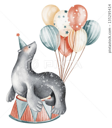 Seal Circus Performer With Balloons On Podium Seal Circus Performer With Balloons On Podium 135295414
