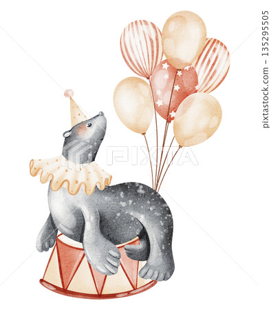 Seal Circus Performer With Balloons On Podium Seal Circus Performer With Balloons On Podium 135295505