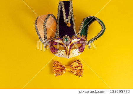 Mardi Gras background. Mardi Gras festive banner. Colorful beautiful masks with space for text. Mardi Gras background. Mardi Gras festive banner. Colorful beautiful masks with space for text. 135295773