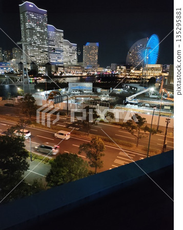 Night view of Minato Mirai from City Hall 135295881