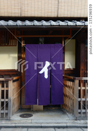 Street corner scenery sketch photo Street corner scenery sketch photo 135296939