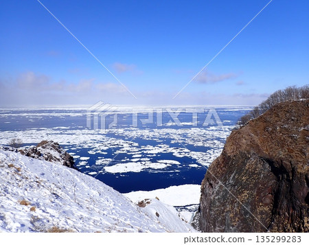 冬季的弗雷普瀑布 135299283