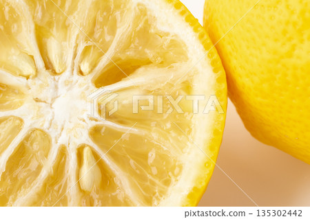 Close-up of sliced yuzu Close-up of sliced yuzu 135302442