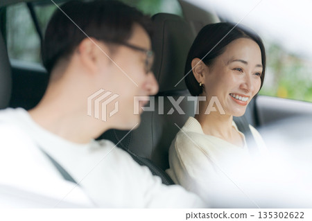 Driving couple Driving couple 135302622
