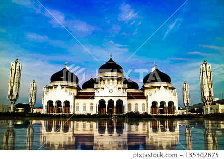 Beautiful view of Baiturrahman Mosque, Banda Aceh, Indonesia 135302675