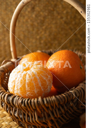 Fresh oranges Fresh oranges 135302981
