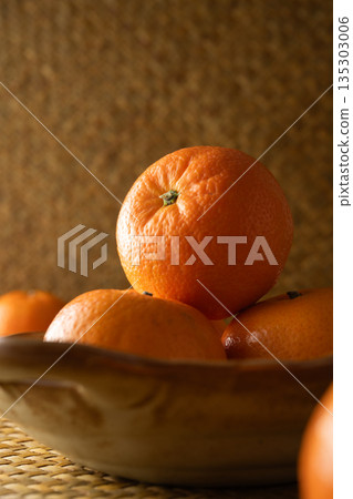 Fresh oranges Fresh oranges 135303006